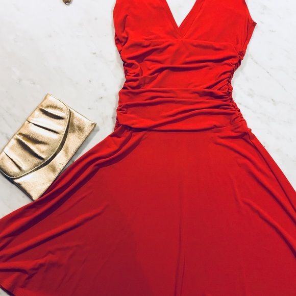 Cardinal red classic midi dress soft liquid flow - Picture 3 of 7